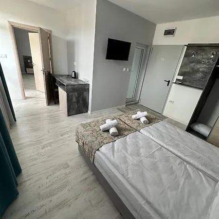 And Apartment *