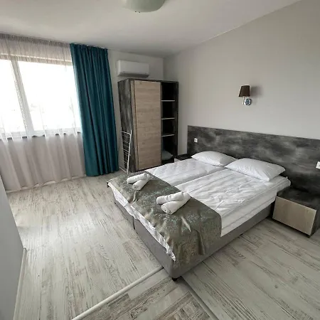 Apartament And *