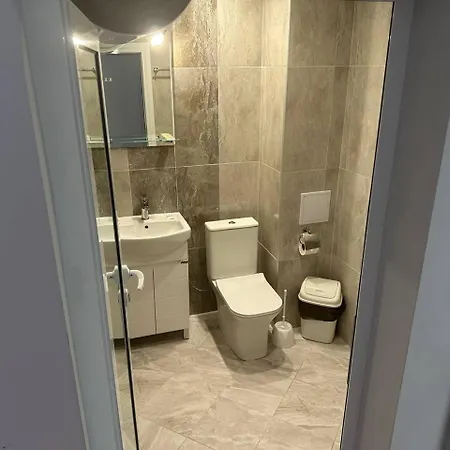 Apartament And *