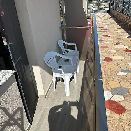 And Apartment *